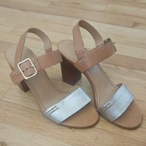 Seychelle's Tan and Silver Heeled Sandals - Size 7
